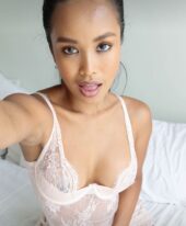 Clemence +971509425097